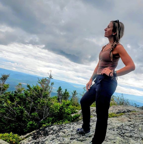 Meet your Posher, Tanya - Picture 1 of 4